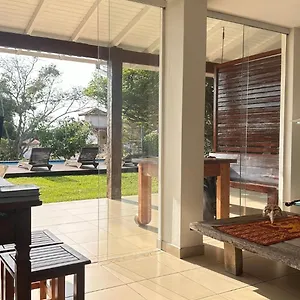 Pensión Bossa Nova, Búzios